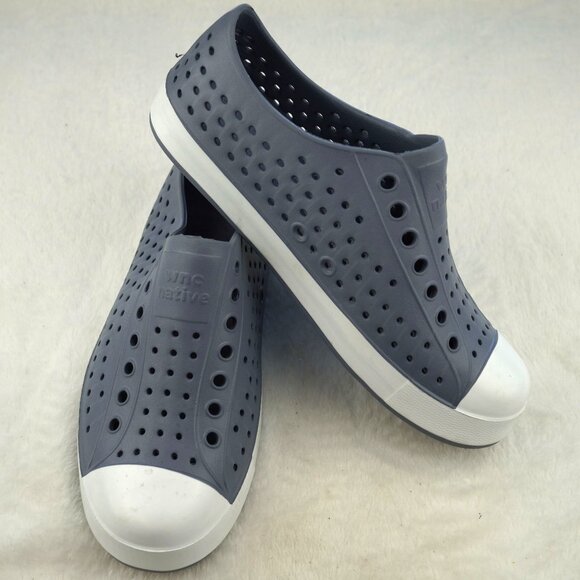 NWOT WNC Native Shoes Size 36 5.5 6 Gray Waterproof Slip-On Lightweight Casual - Picture 1 of 8
